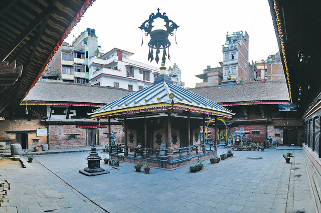 Rich Architecture of Itumbahal